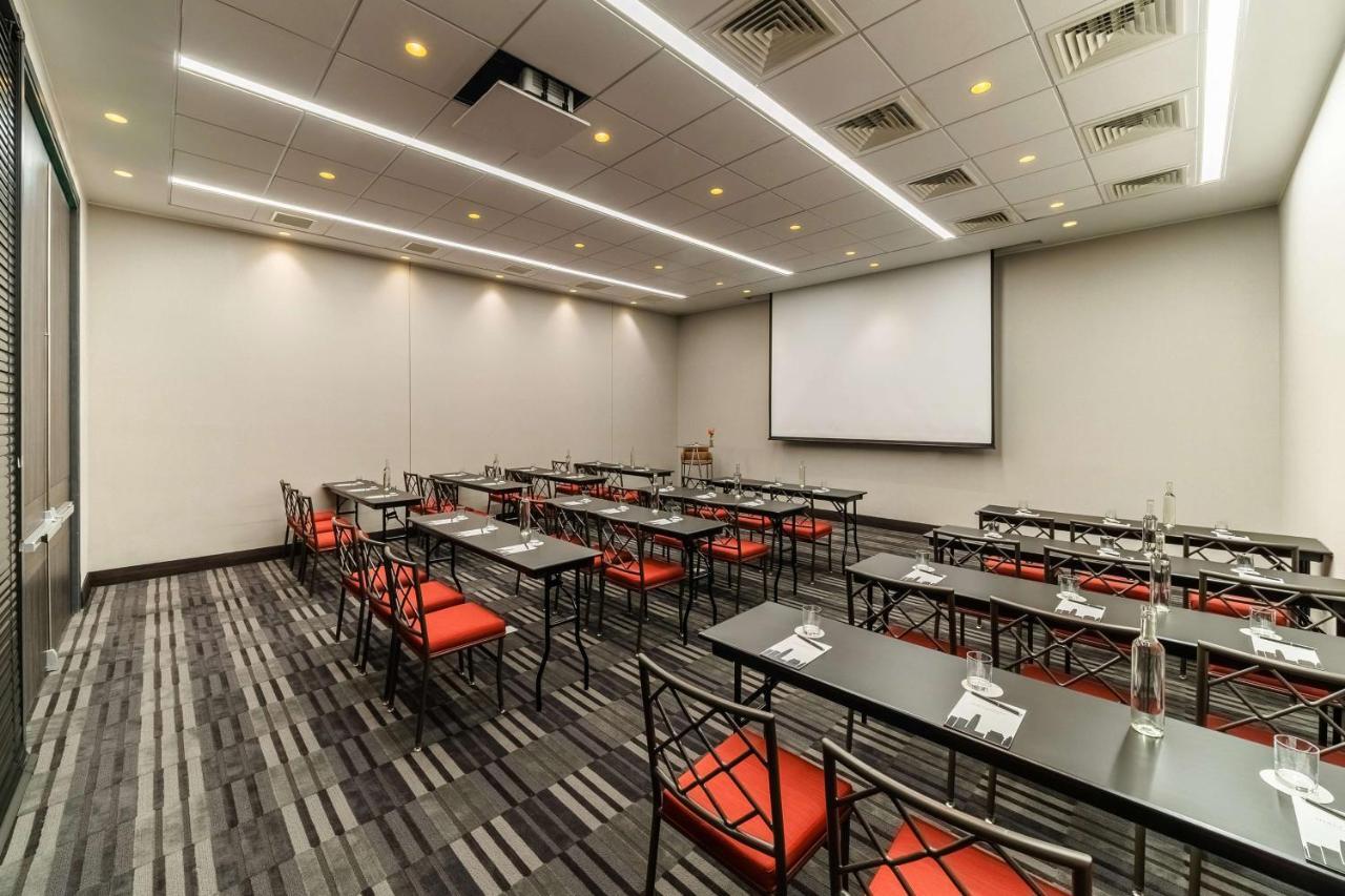 Hyatt Centric Las Condes Сантьяго Экстерьер фото